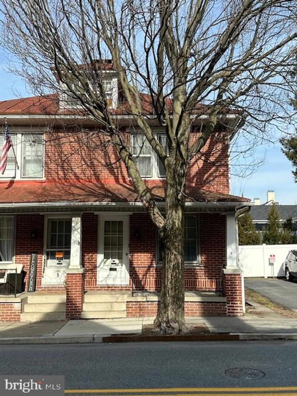 Photo of 3 W Orange Street, Lititz, PA 17543 (MLS # PALA2046490)