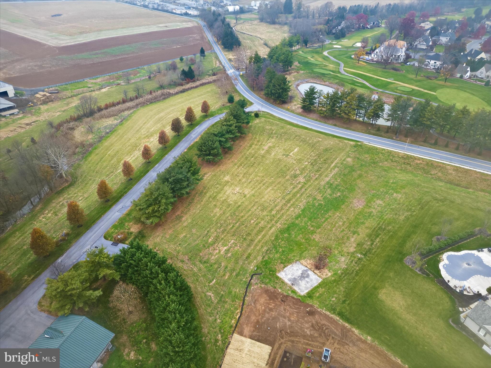 FARM ON QUARRY ROAD - Land