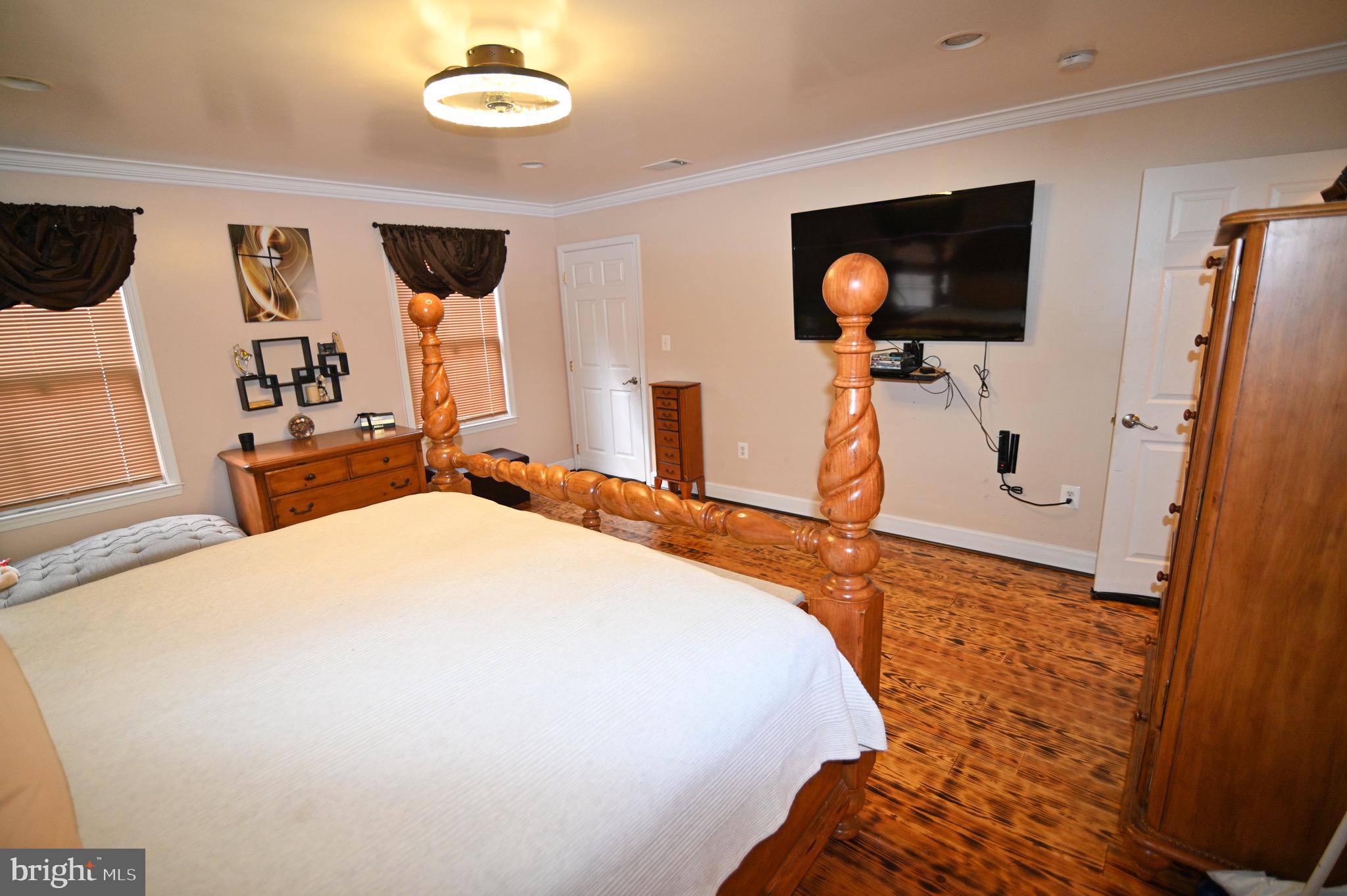 MAPLEWOOD - Residential