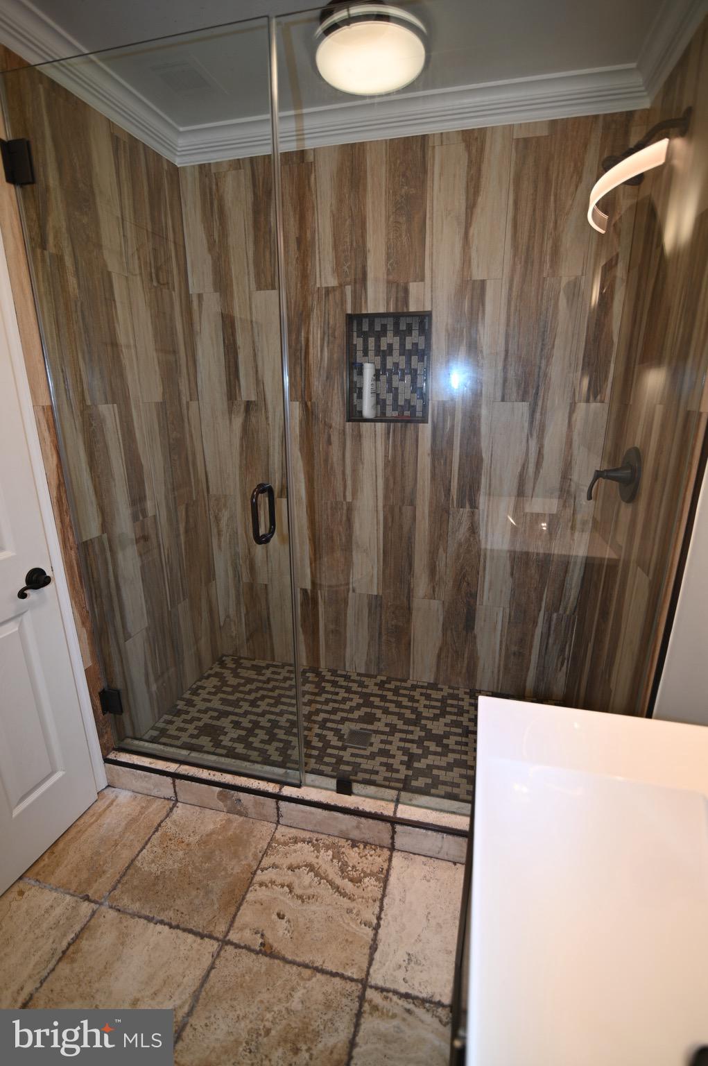 MAPLEWOOD - Residential