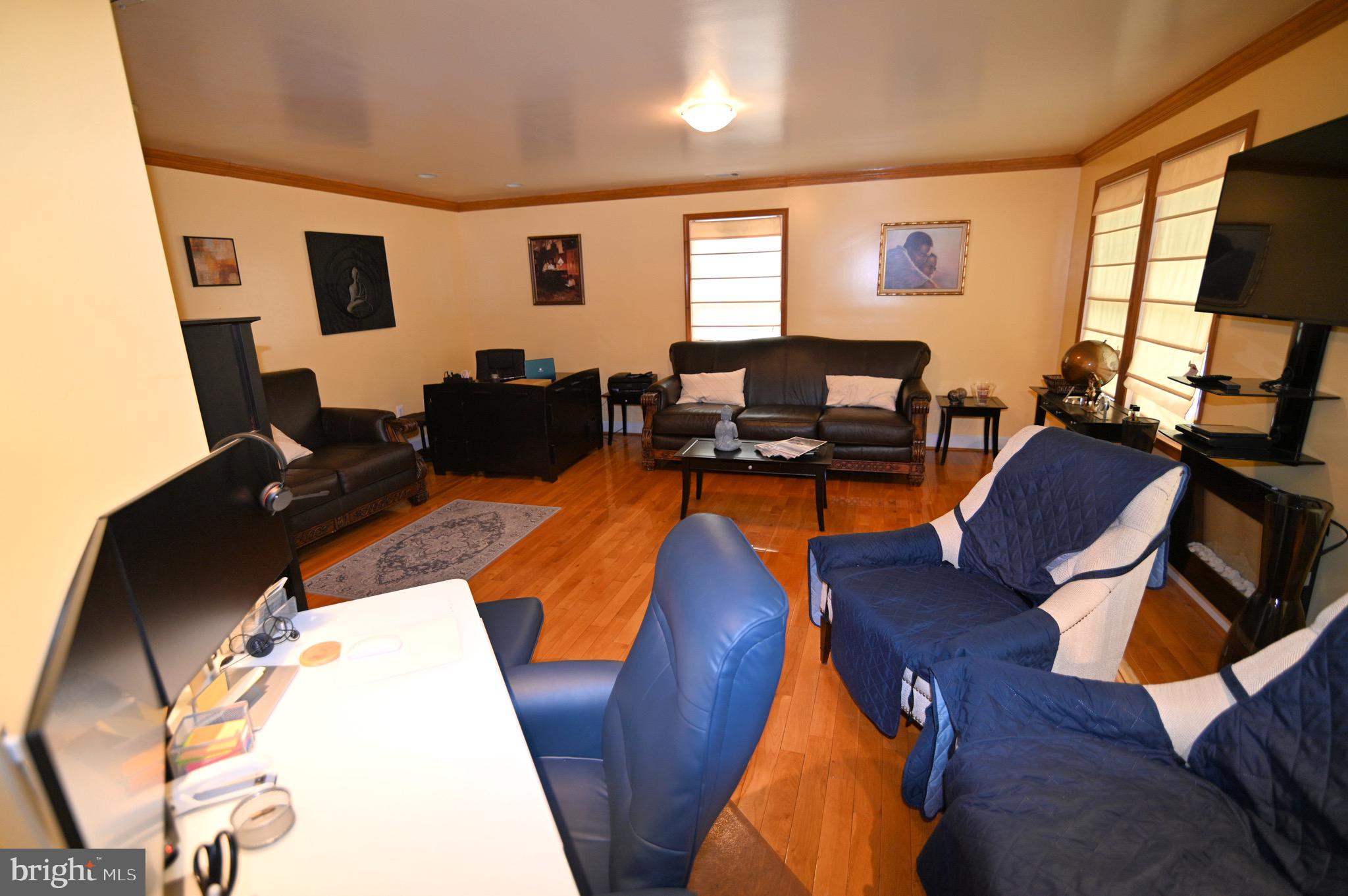 MAPLEWOOD - Residential