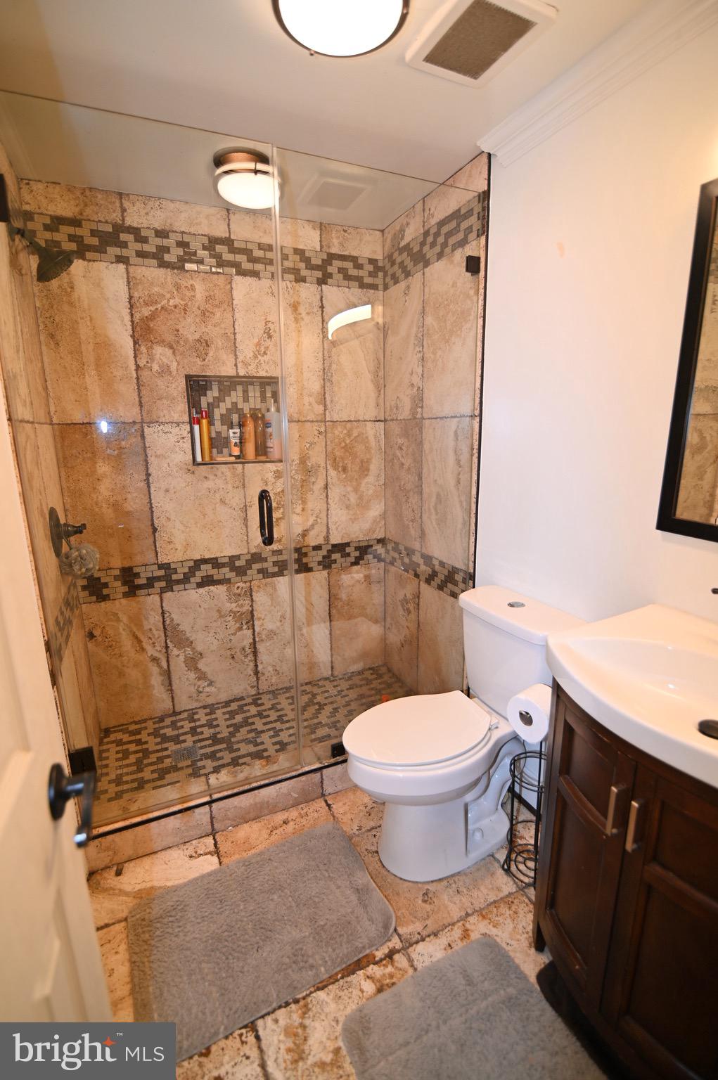 MAPLEWOOD - Residential