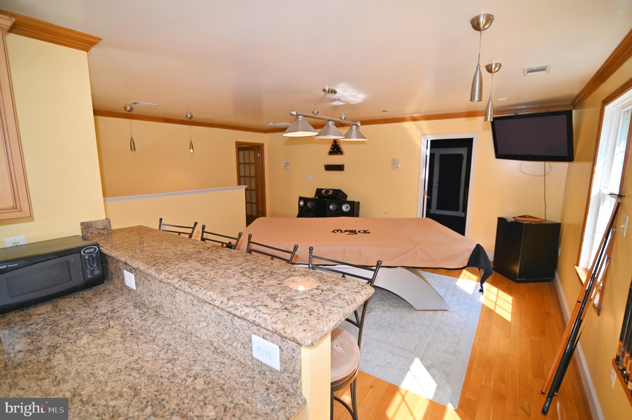 MAPLEWOOD - Residential