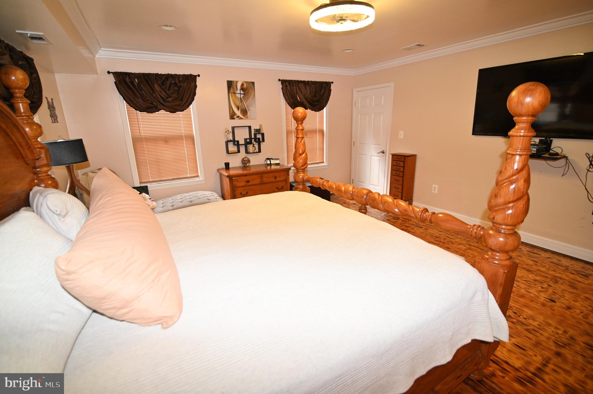 MAPLEWOOD - Residential