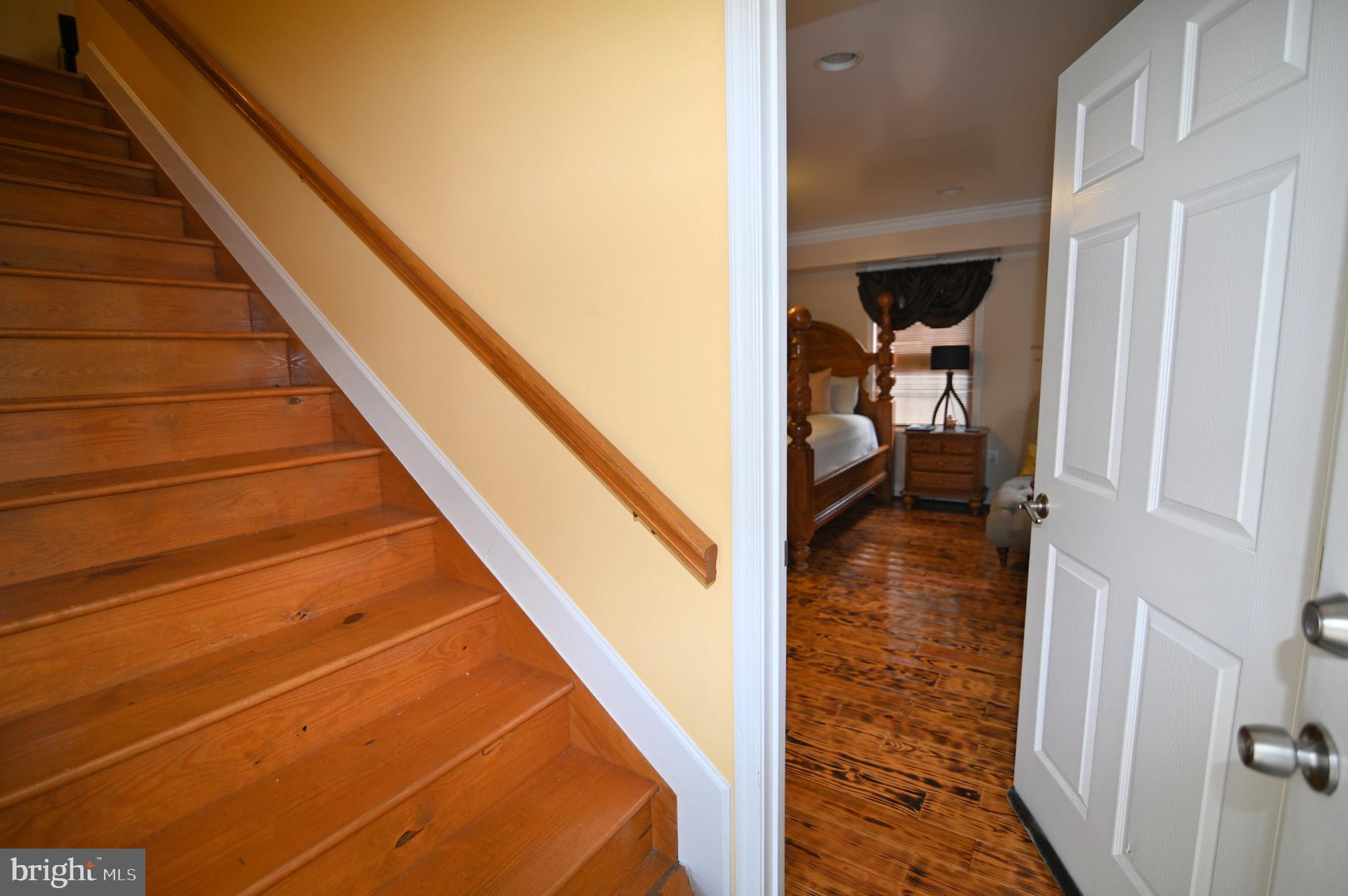 MAPLEWOOD - Residential