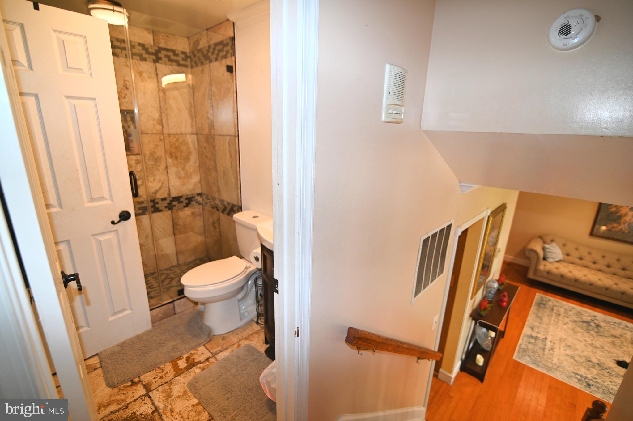 MAPLEWOOD - Residential