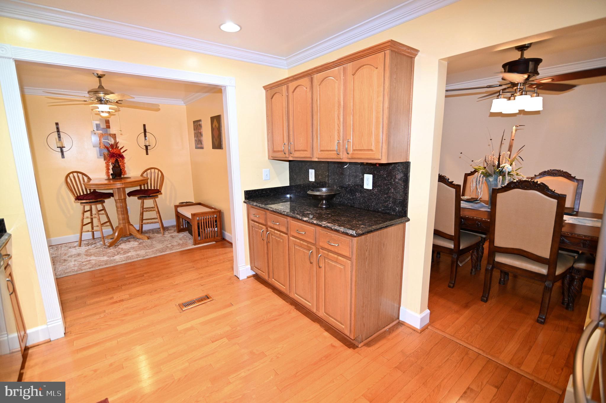 MAPLEWOOD - Residential