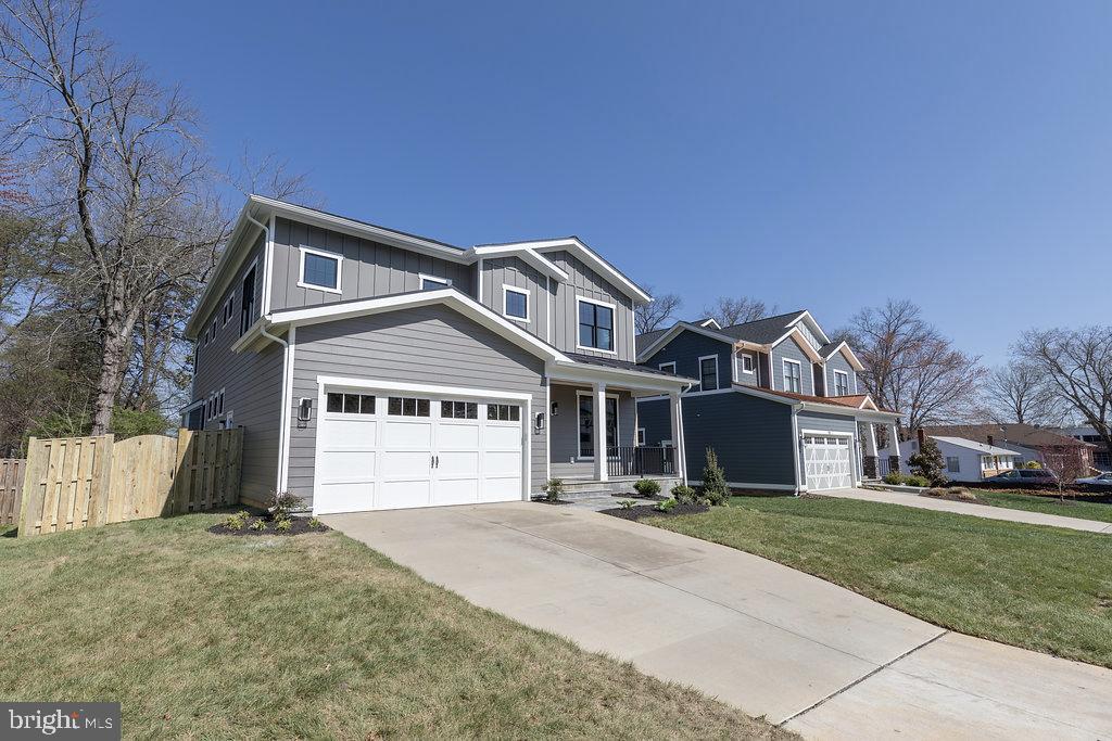 WEST VIENNA WOODS - Residential