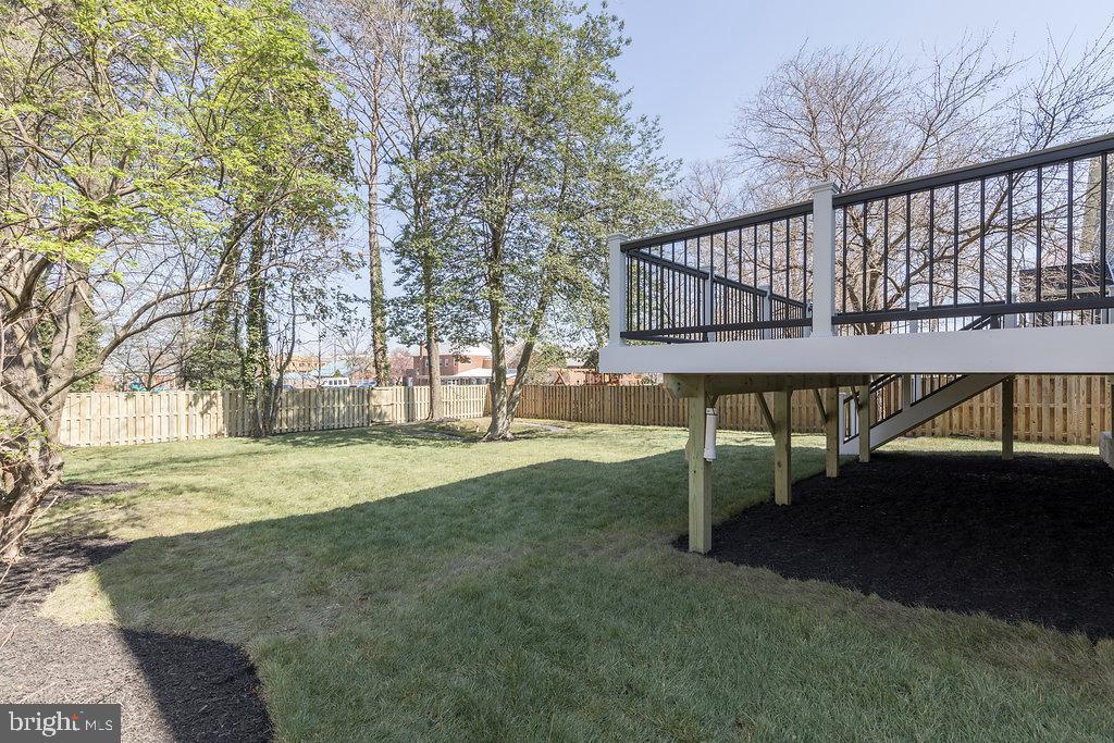 WEST VIENNA WOODS - Residential