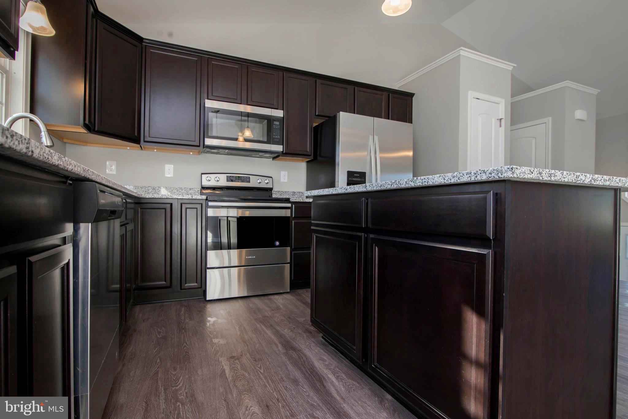 RED HILL - Residential