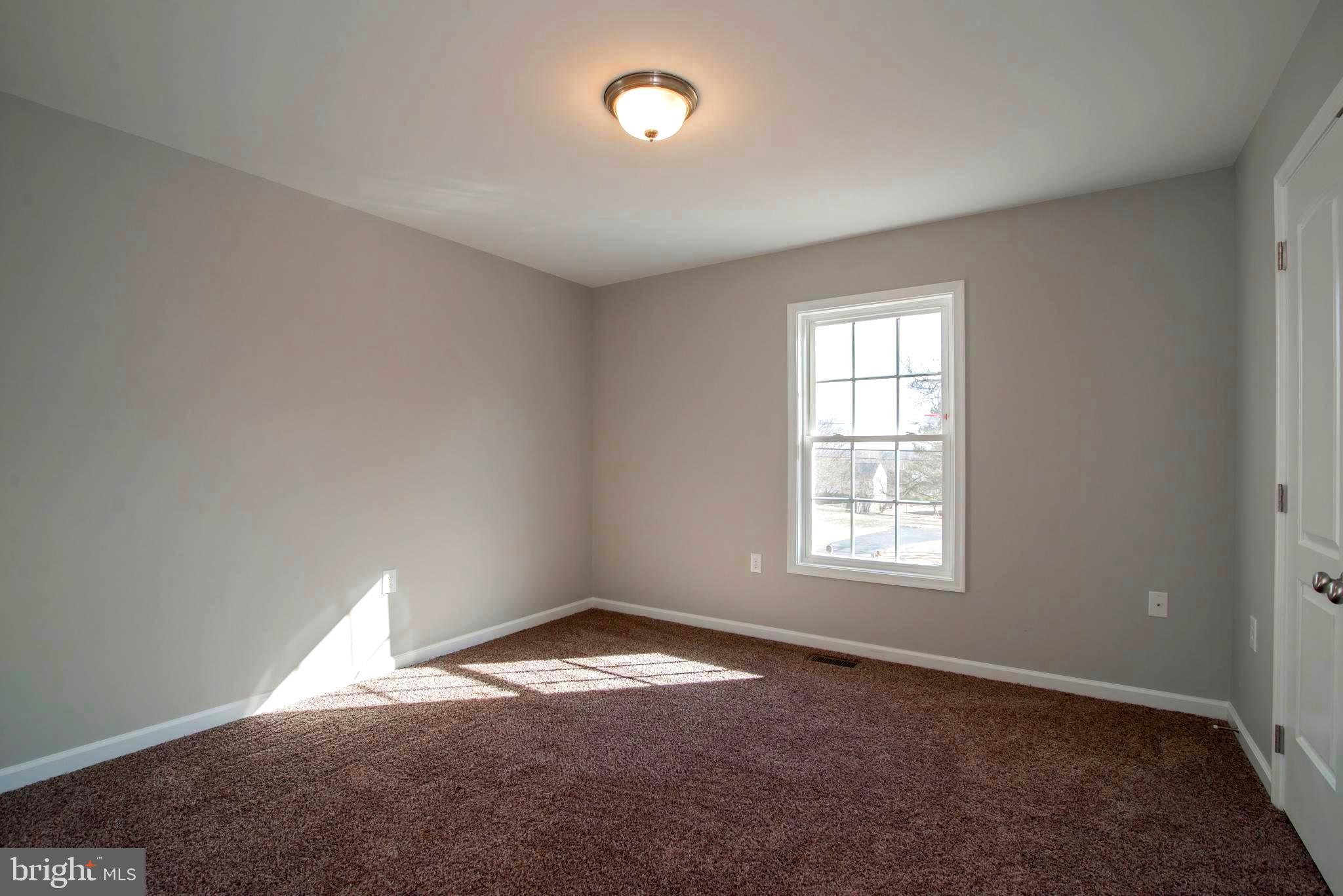 RED HILL - Residential