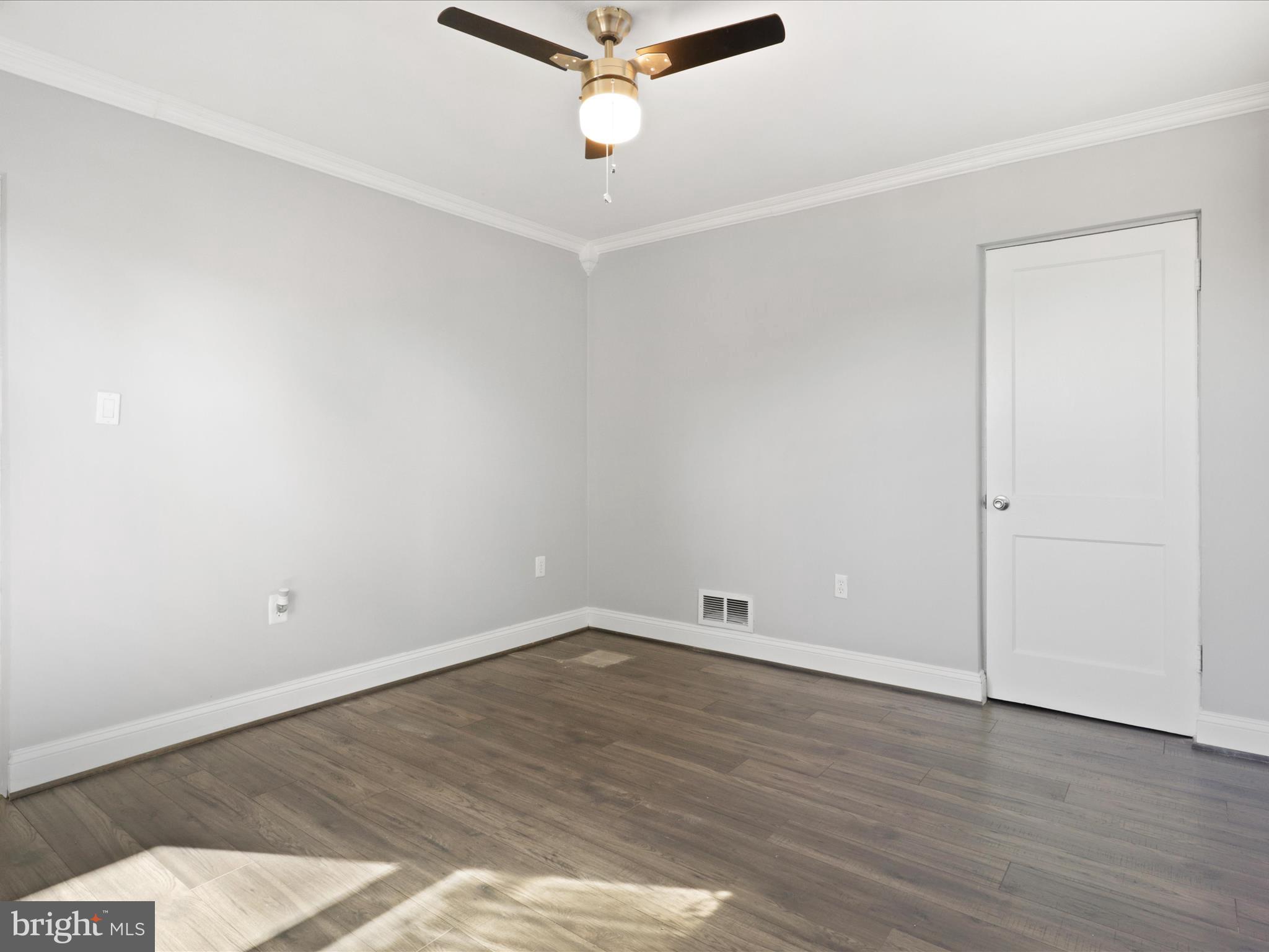 FOREST HEIGHTS - Residential Lease