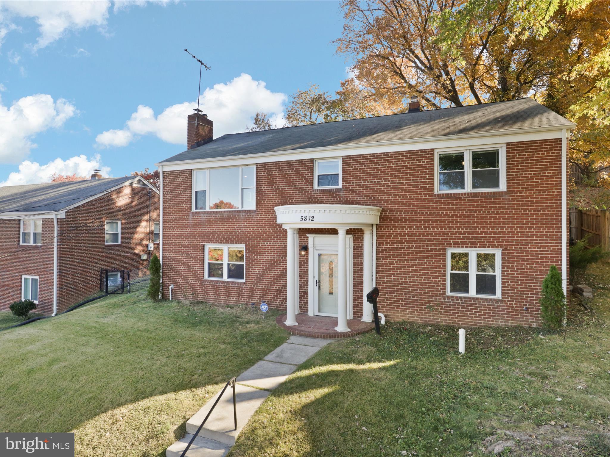 FOREST HEIGHTS - Residential Lease