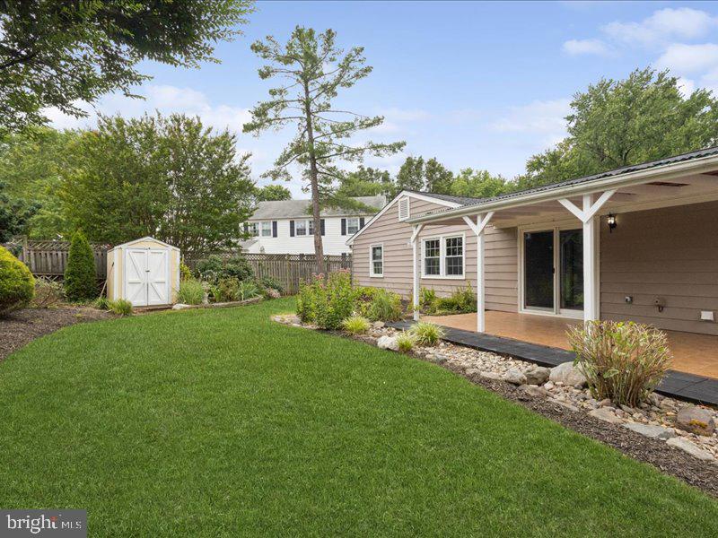 4133 POINT HOLLOW LANE