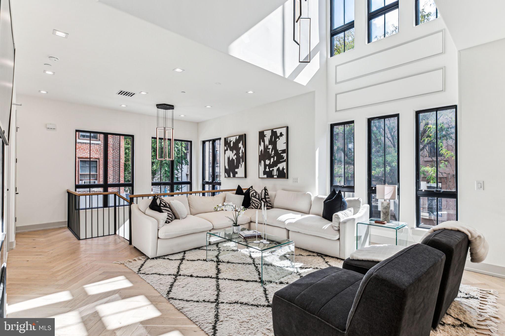 RITTENHOUSE SQUARE - Residential