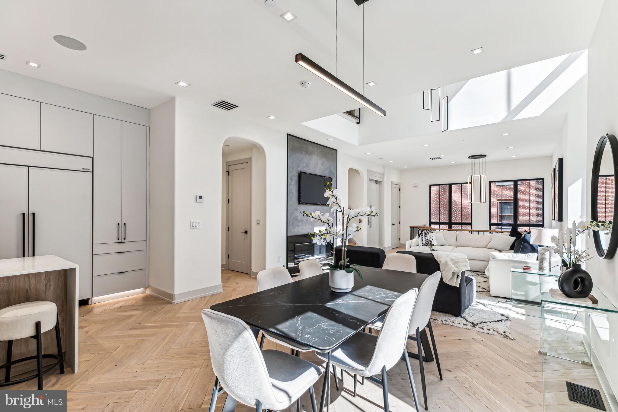 RITTENHOUSE SQUARE - Residential