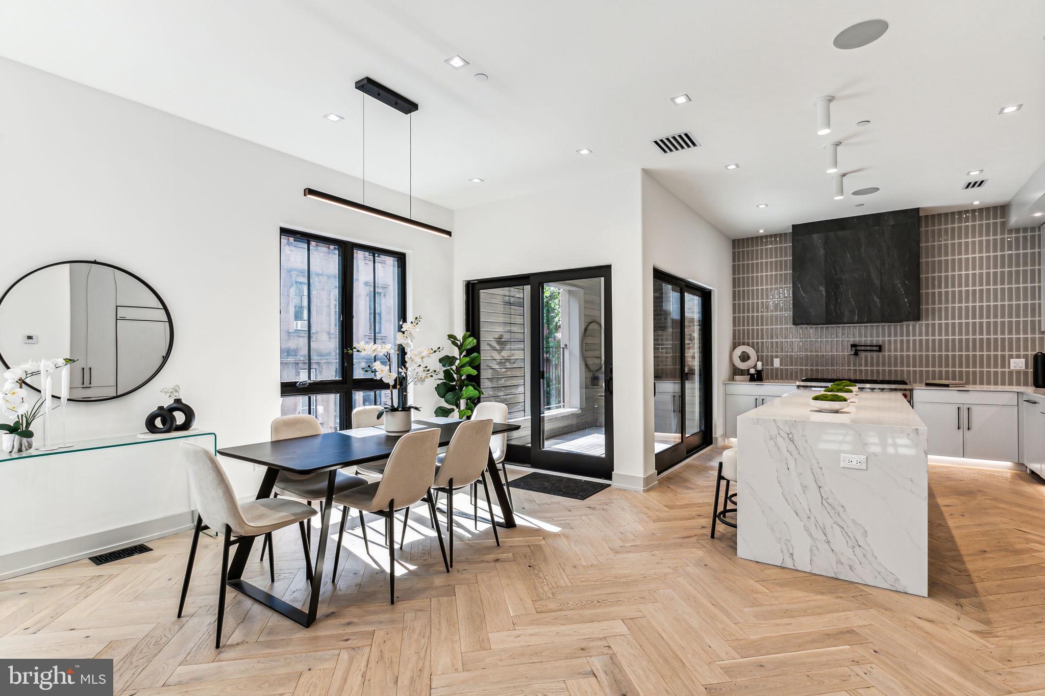 RITTENHOUSE SQUARE - Residential