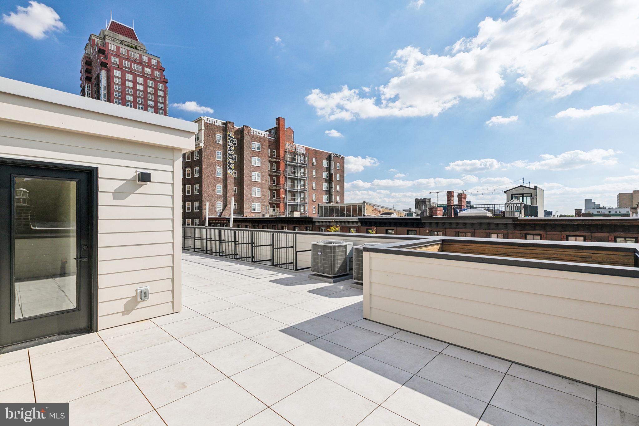 RITTENHOUSE SQUARE - Residential