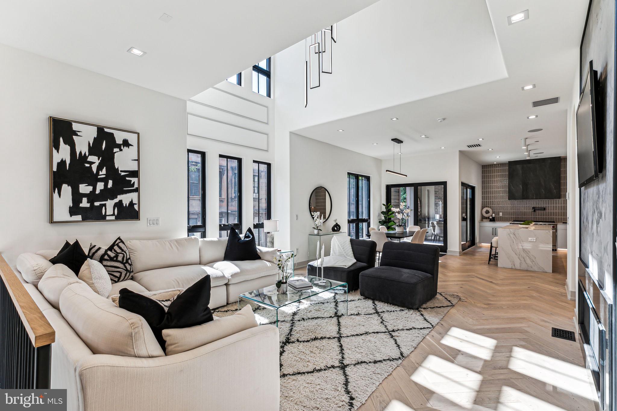 RITTENHOUSE SQUARE - Residential