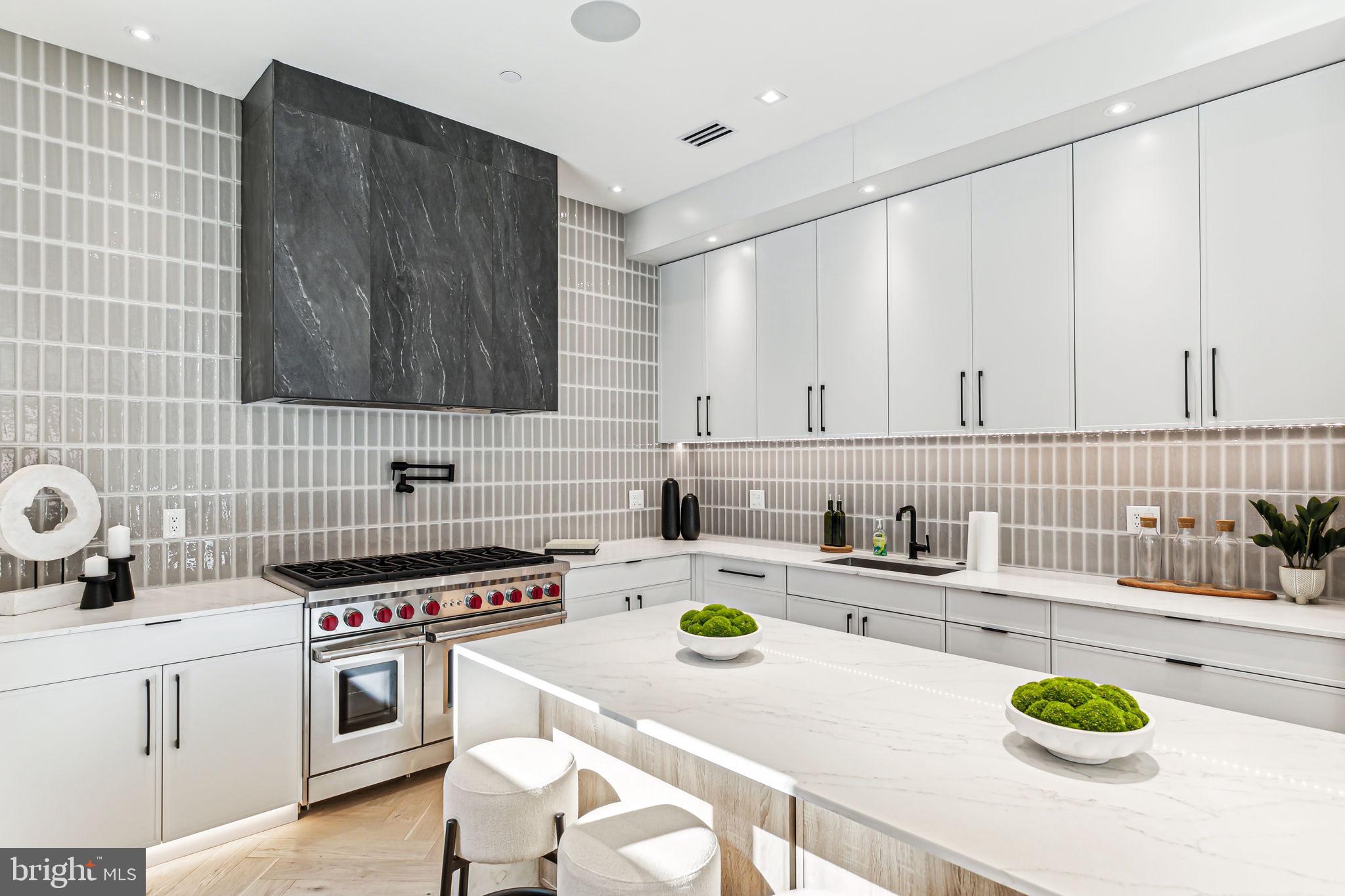 RITTENHOUSE SQUARE - Residential