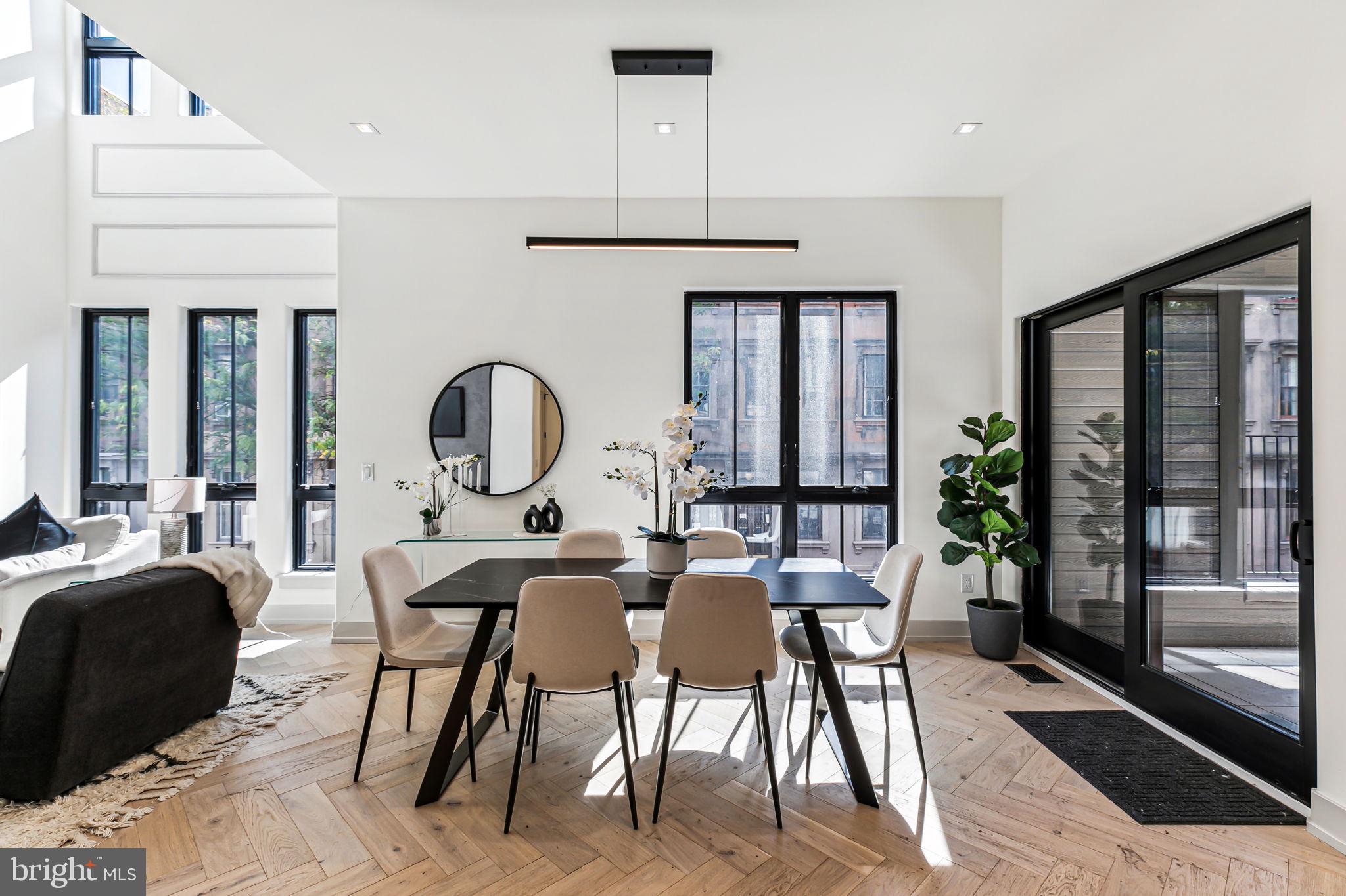 RITTENHOUSE SQUARE - Residential