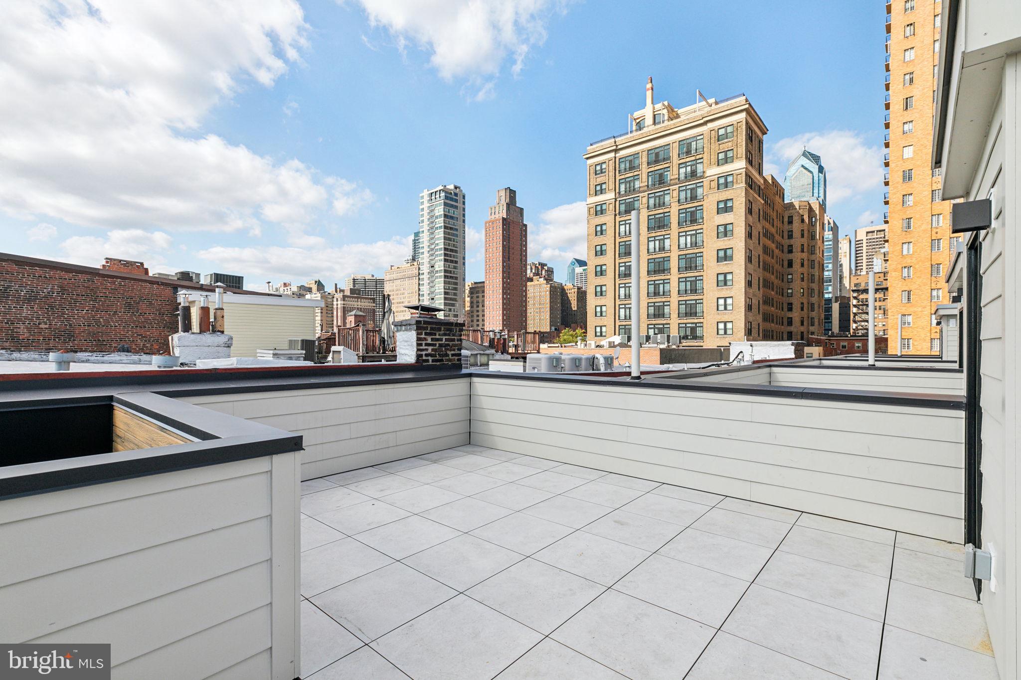 RITTENHOUSE SQUARE - Residential