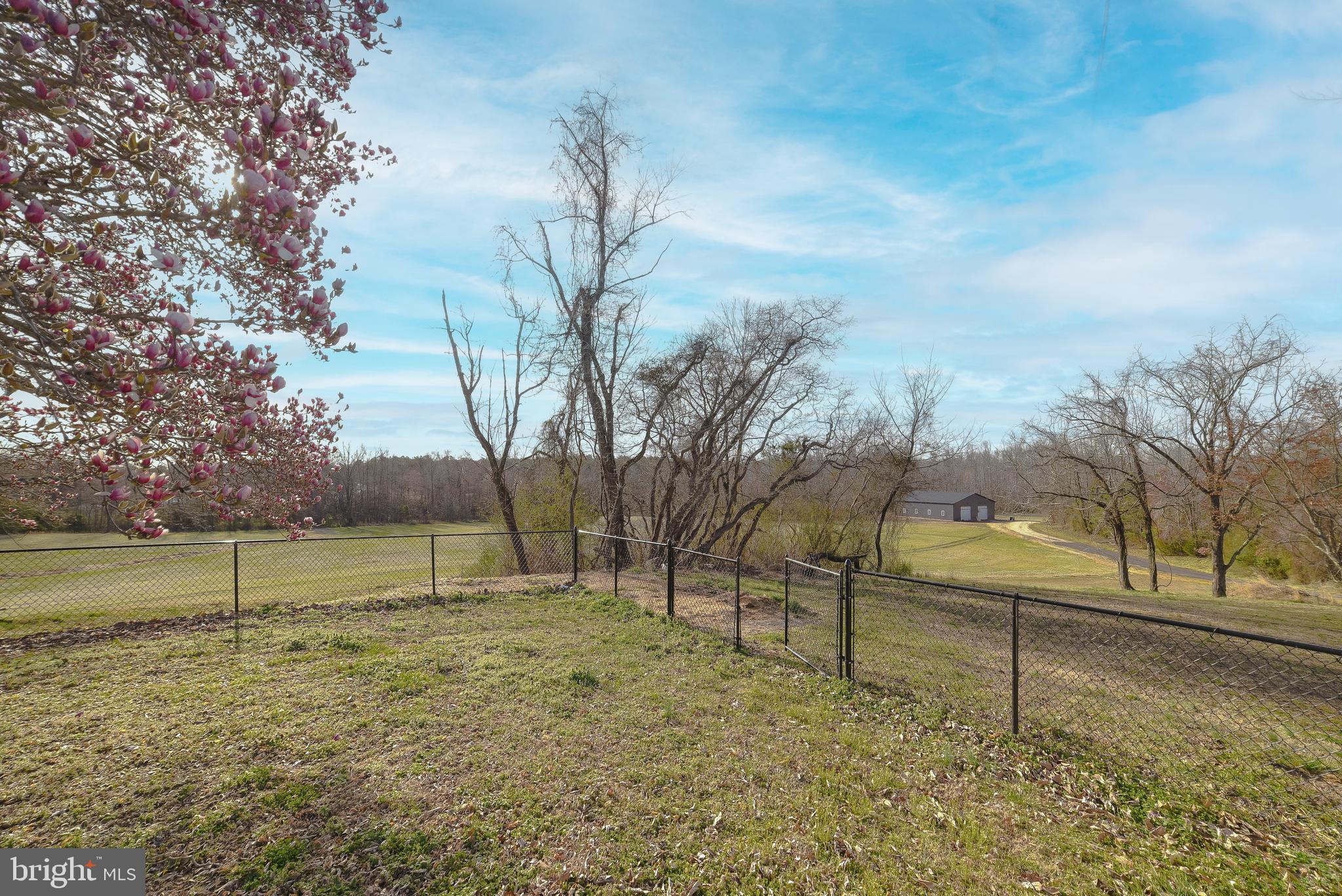 DANIEL FARM - Residential Lease