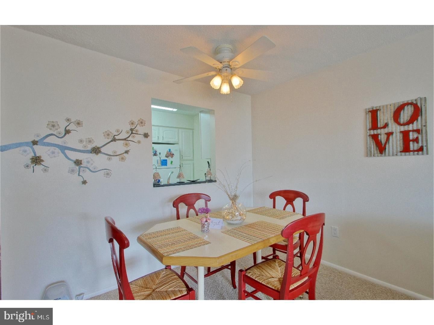 1420 LOCUST 10P