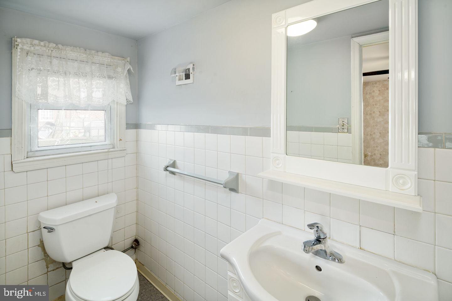 BUSTLETON - Residential