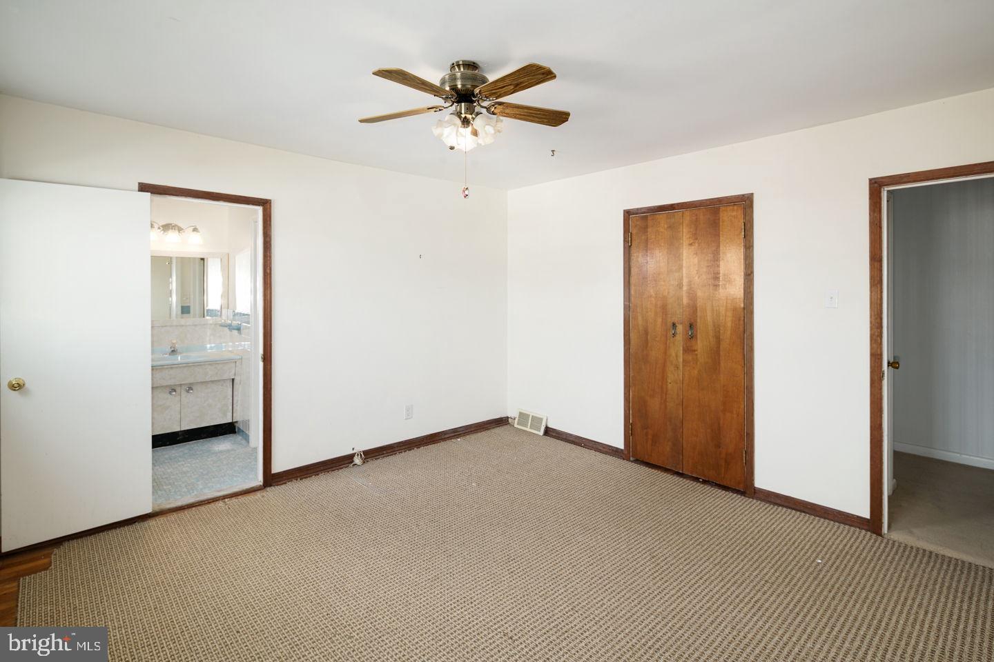 BUSTLETON - Residential