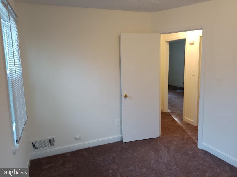 GLENMONT VILLAGE - Residential Lease