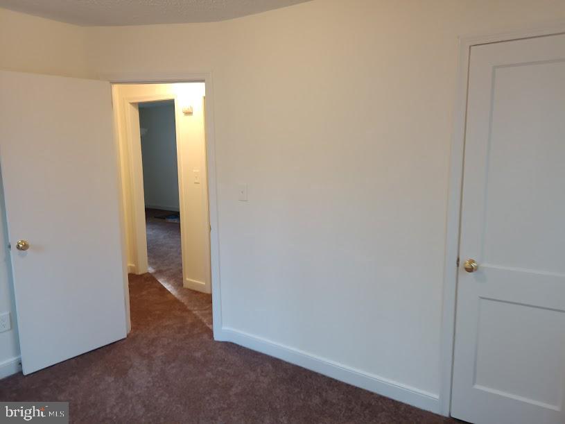 GLENMONT VILLAGE - Residential Lease