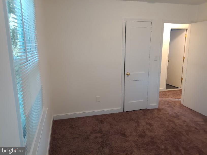 GLENMONT VILLAGE - Residential Lease