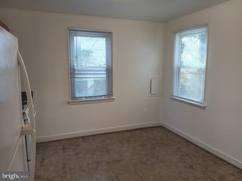 GLENMONT VILLAGE - Residential Lease