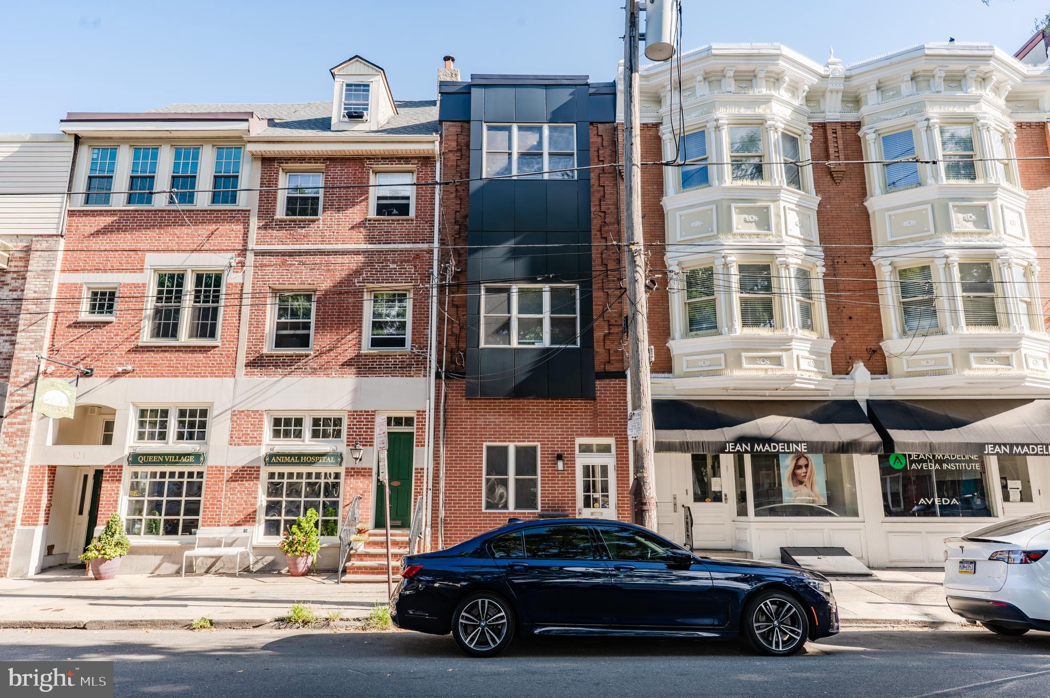 QUEEN VILLAGE - Commercial Lease