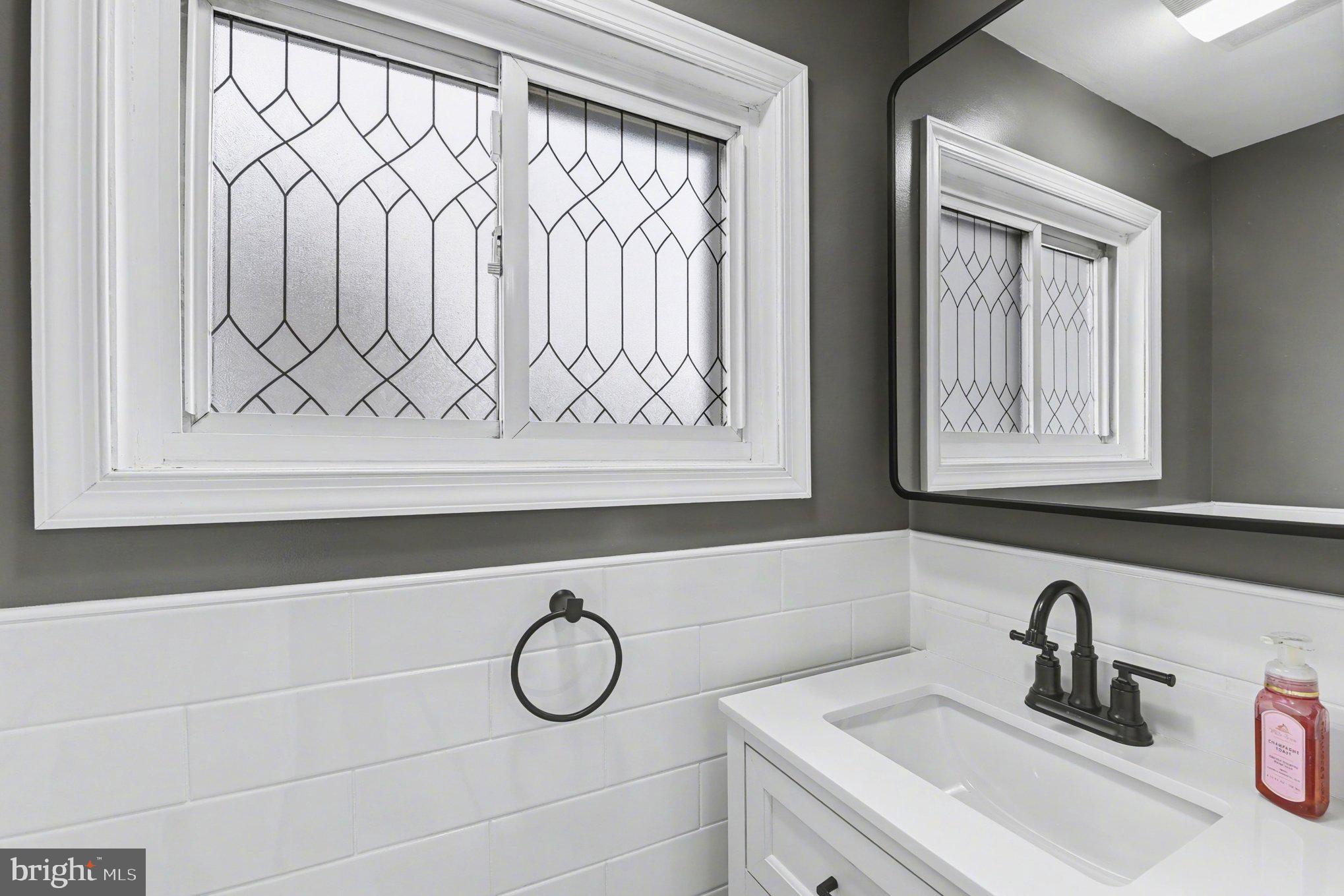 CEDAR CREST - Residential