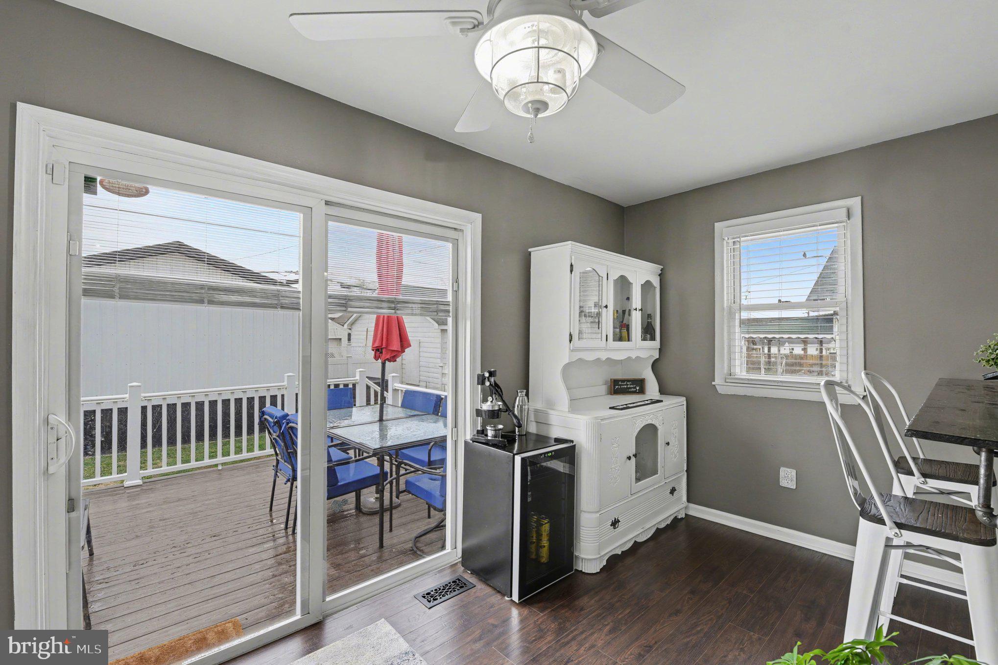 CEDAR CREST - Residential