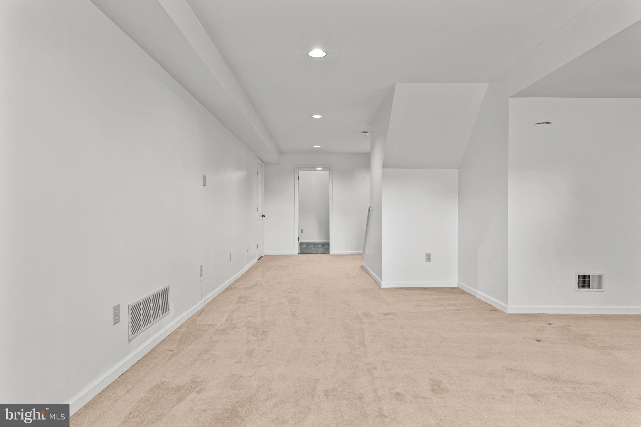 HERSHEYS MILL - Residential