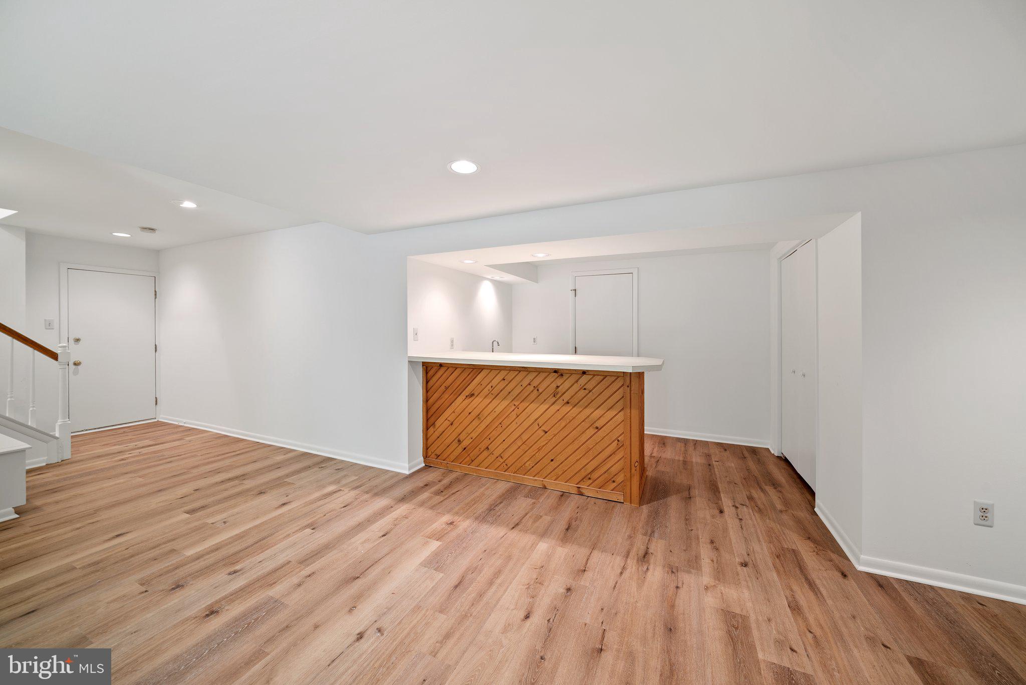 RADLEY RUN - Residential