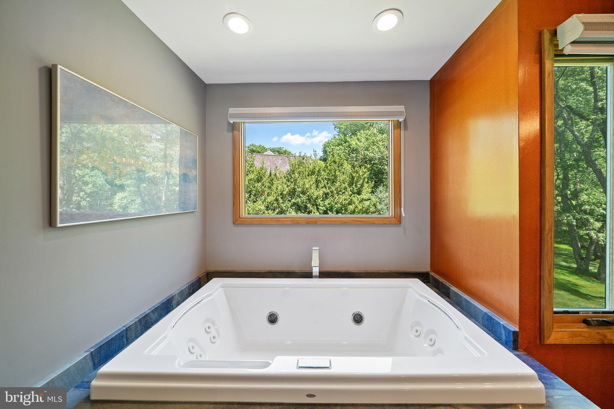 RADLEY RUN - Residential