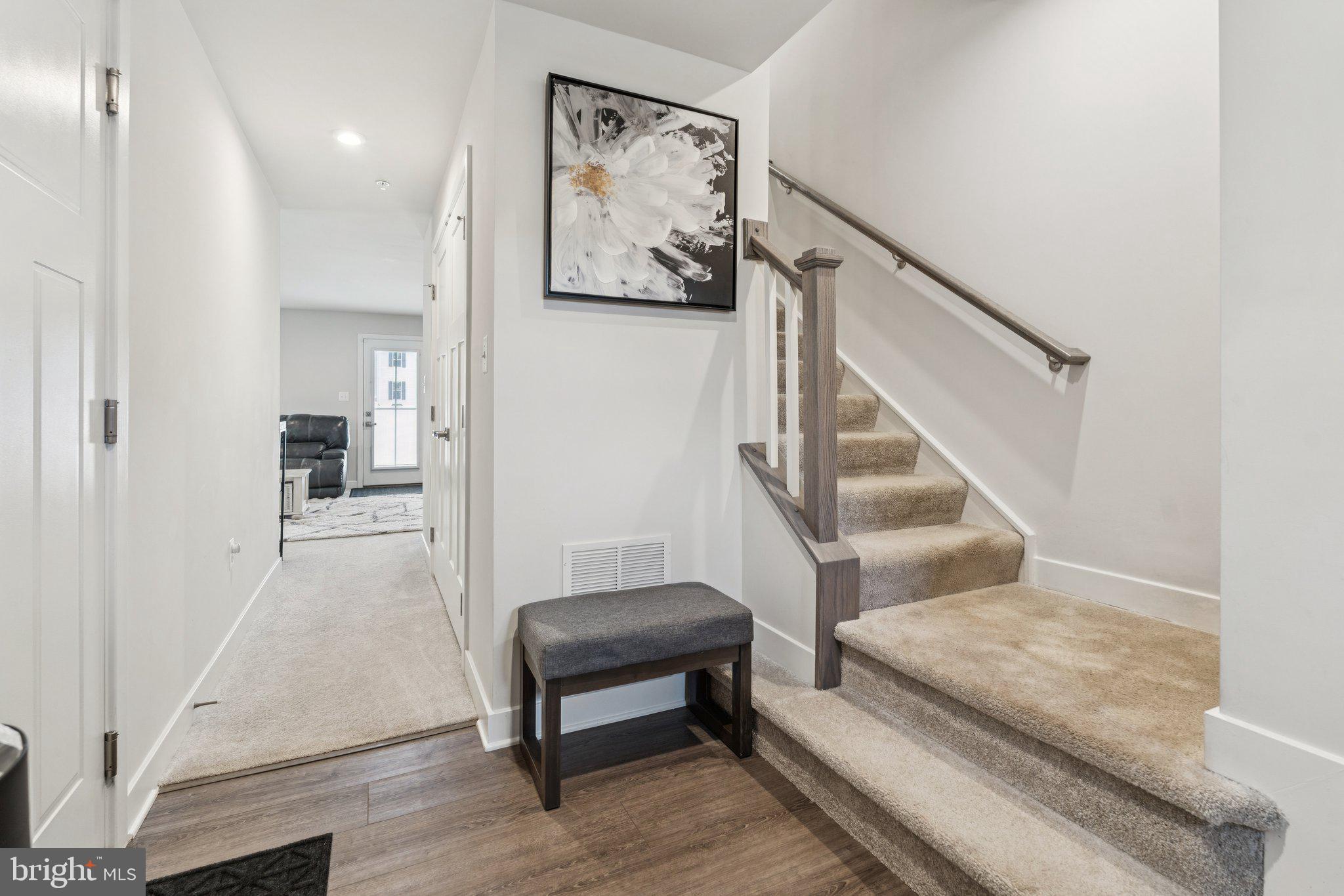 JAMES RUN TOWNHOMES - Residential