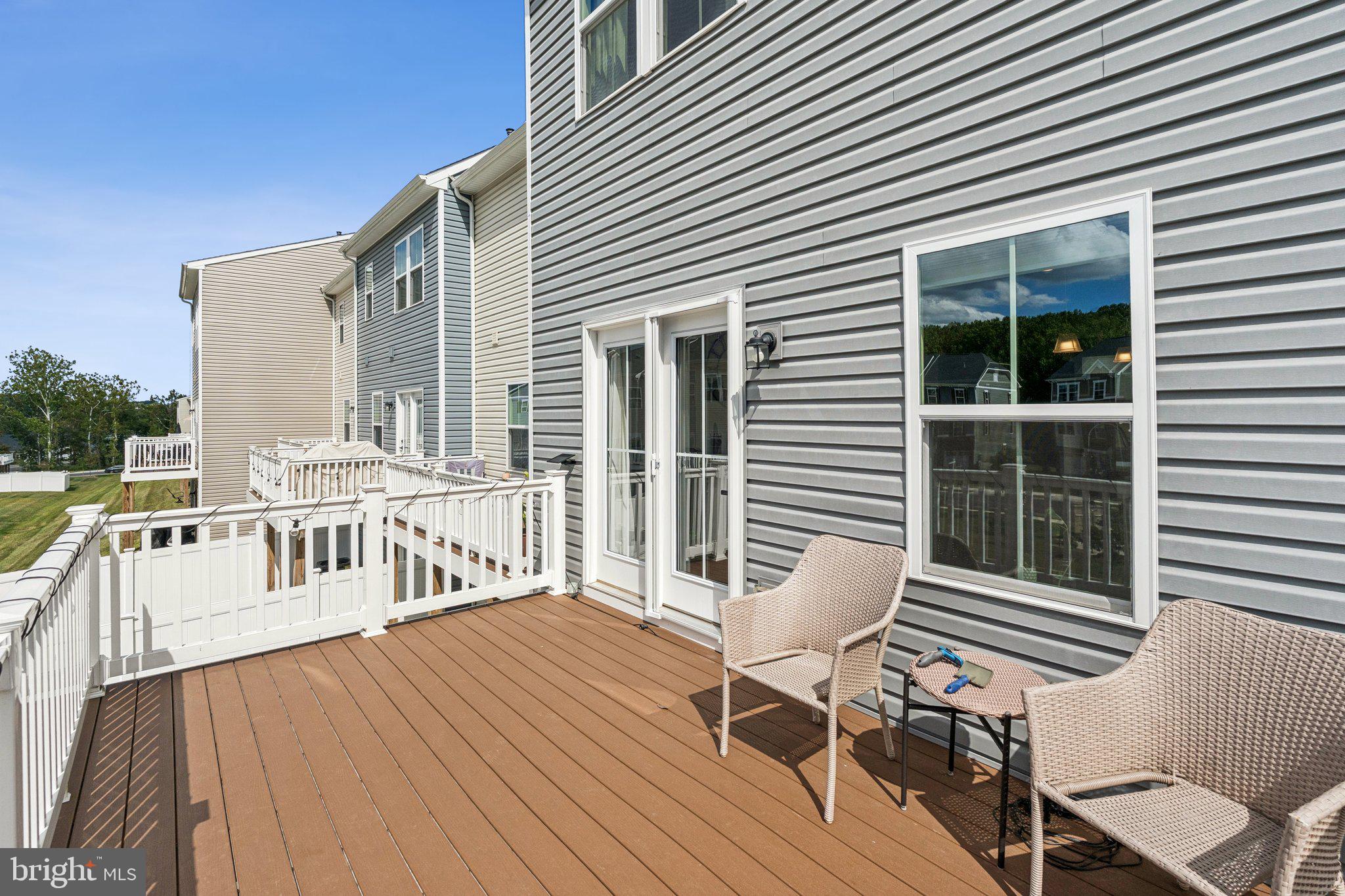 JAMES RUN TOWNHOMES - Residential