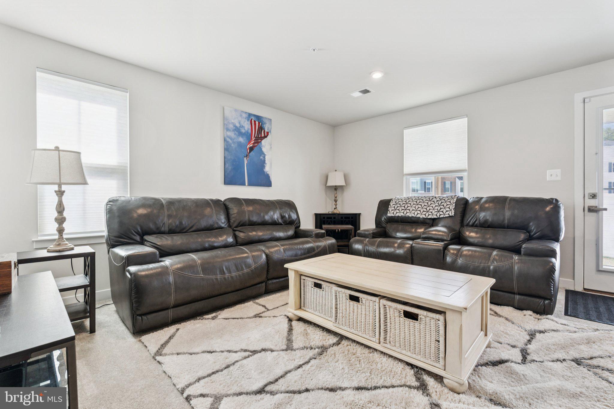 JAMES RUN TOWNHOMES - Residential