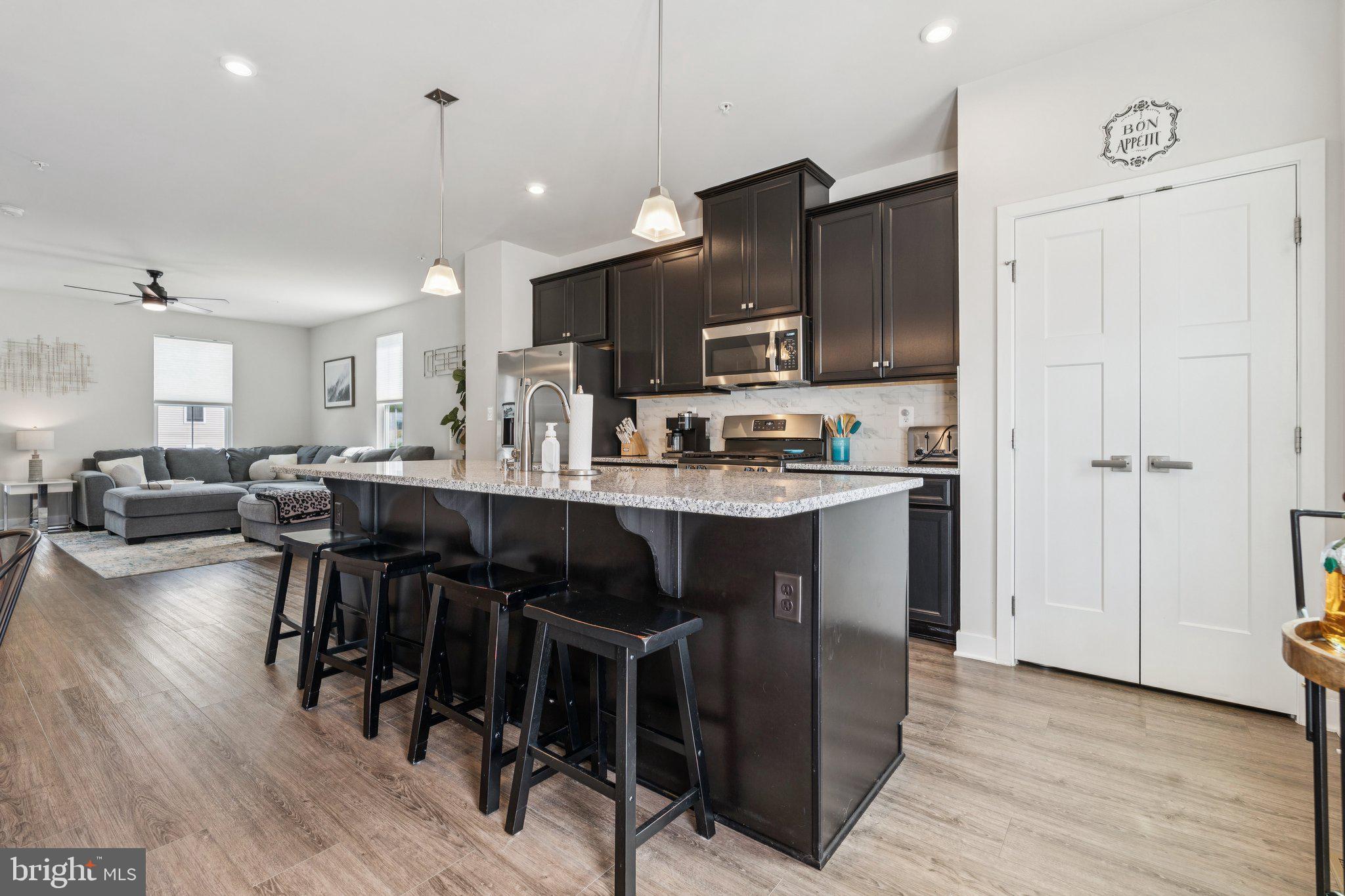 JAMES RUN TOWNHOMES - Residential