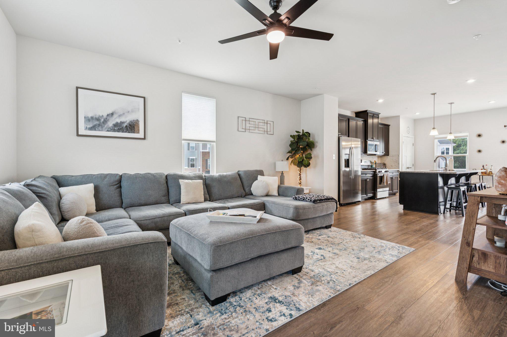 JAMES RUN TOWNHOMES - Residential