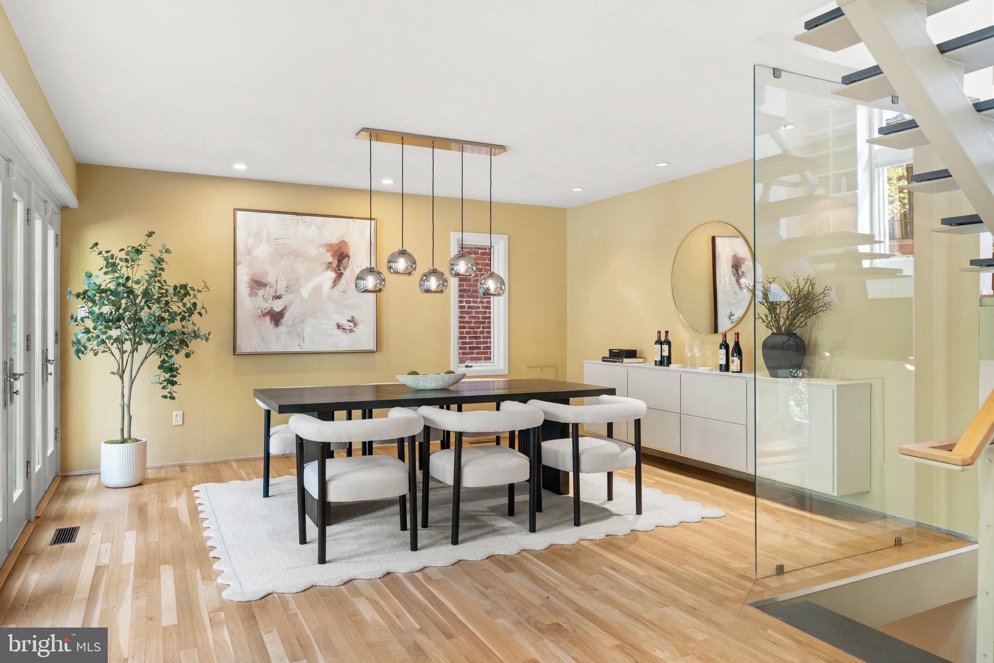 2319 BANCROFT PLACE NW