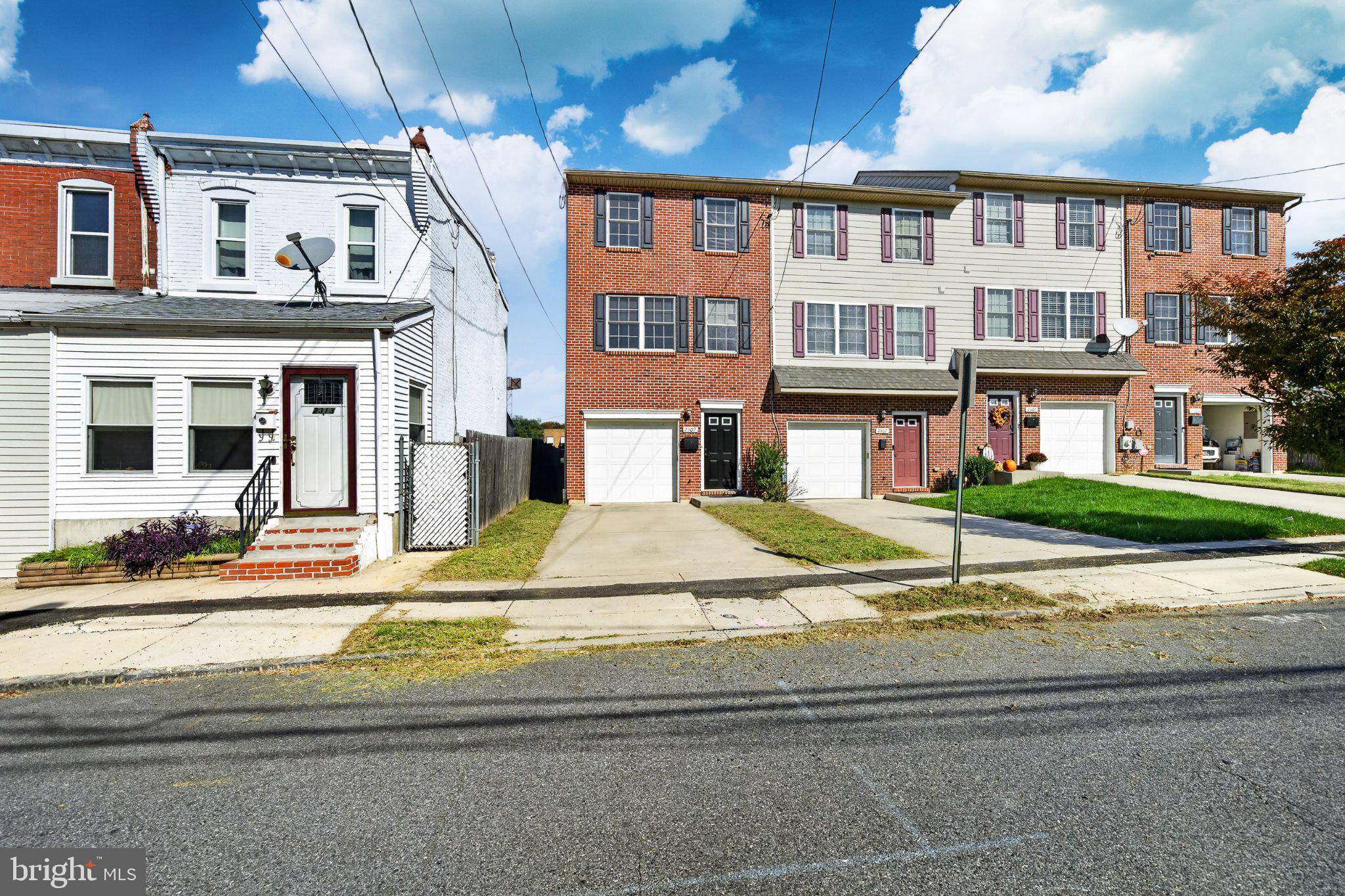 2309 W 2ND STREET