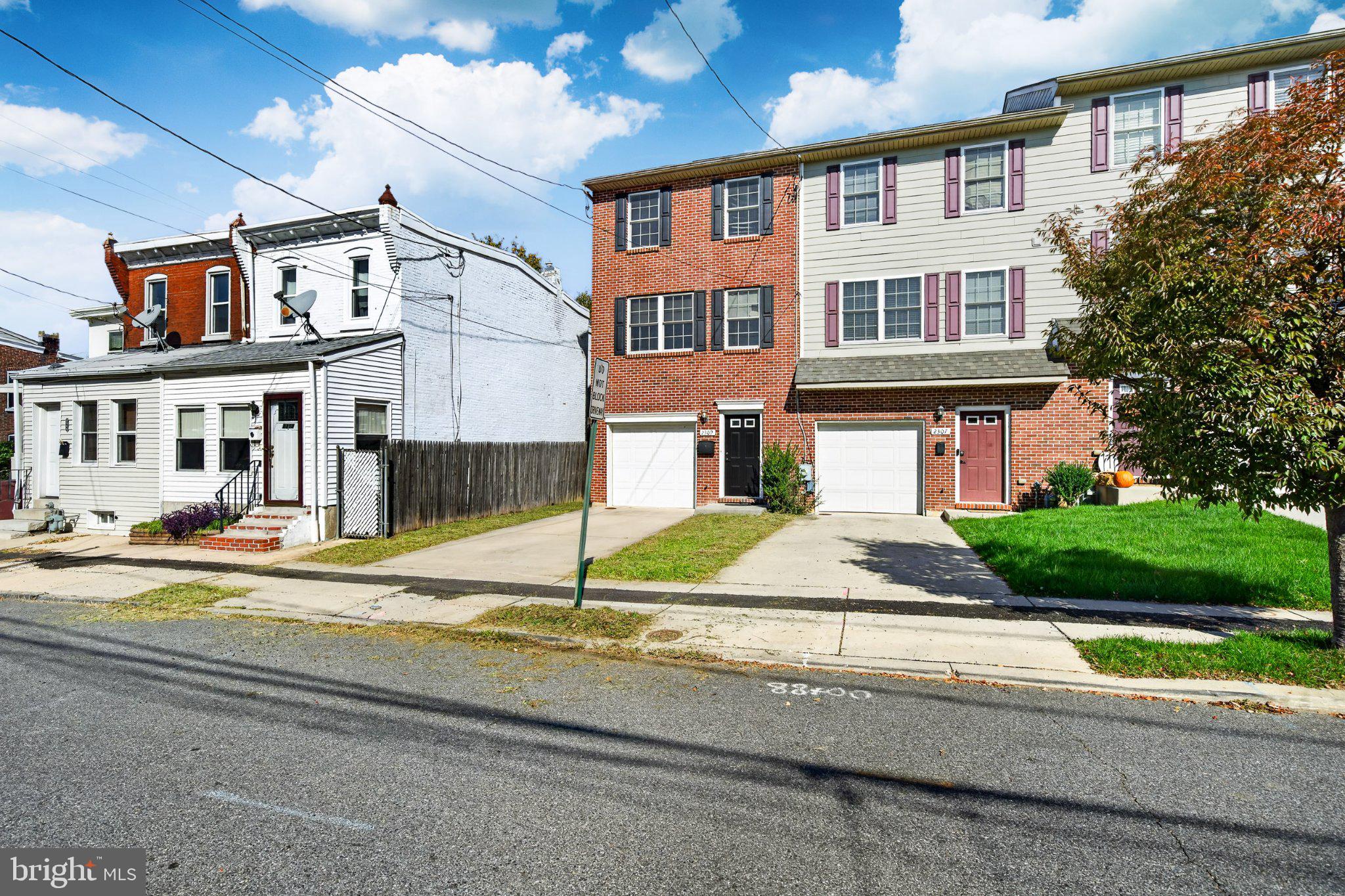 2309 W 2ND STREET