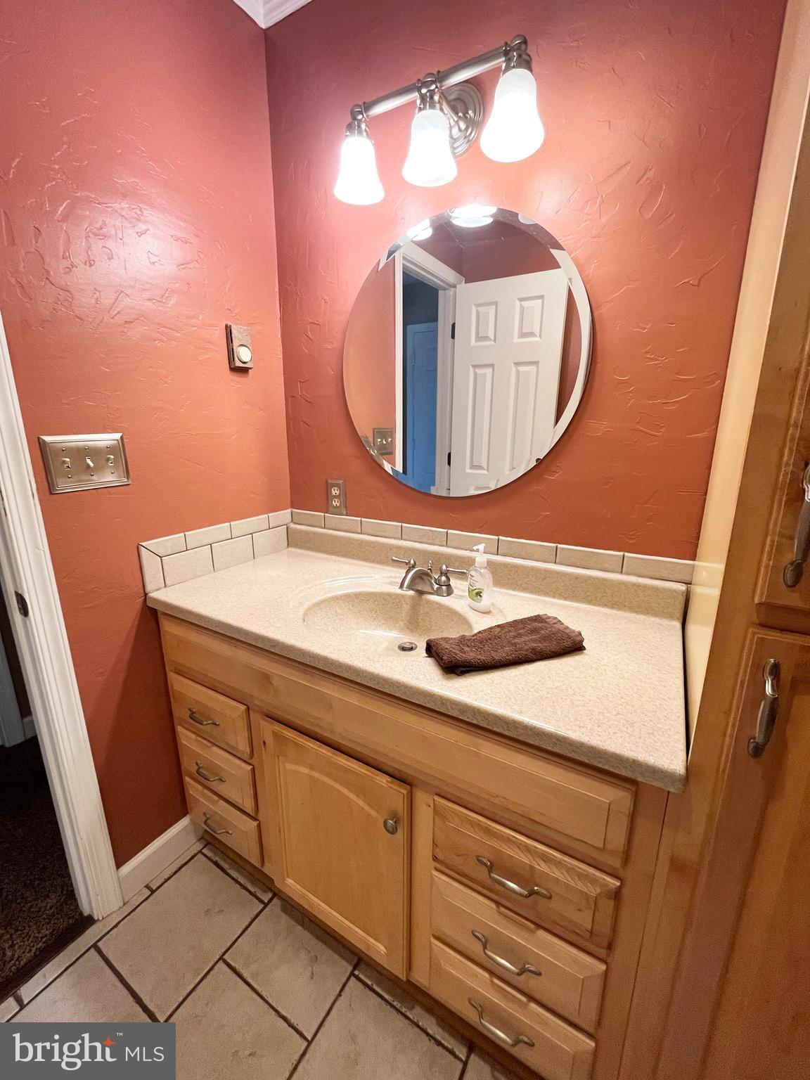 AVON BEND - Residential