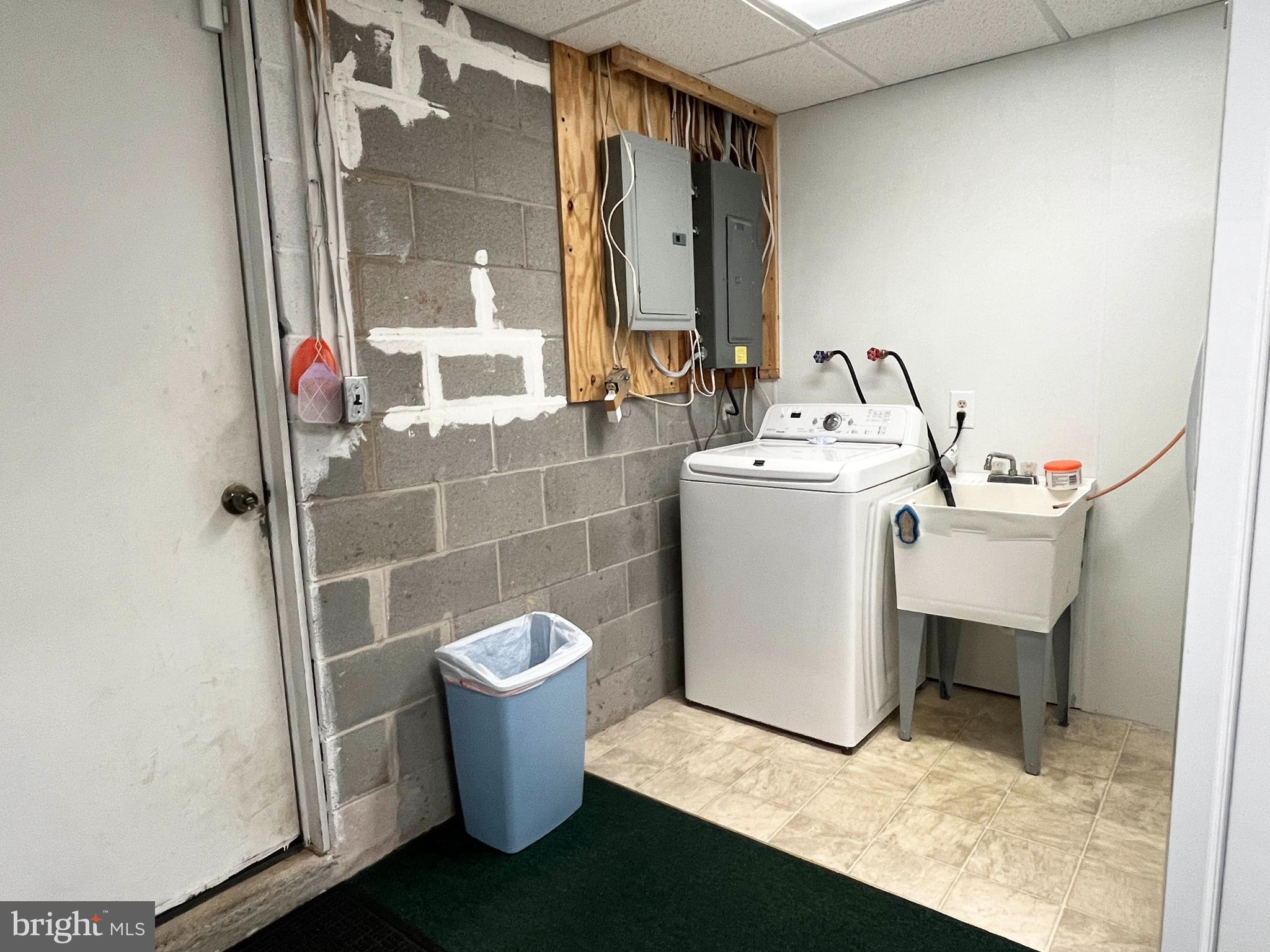 AVON BEND - Residential